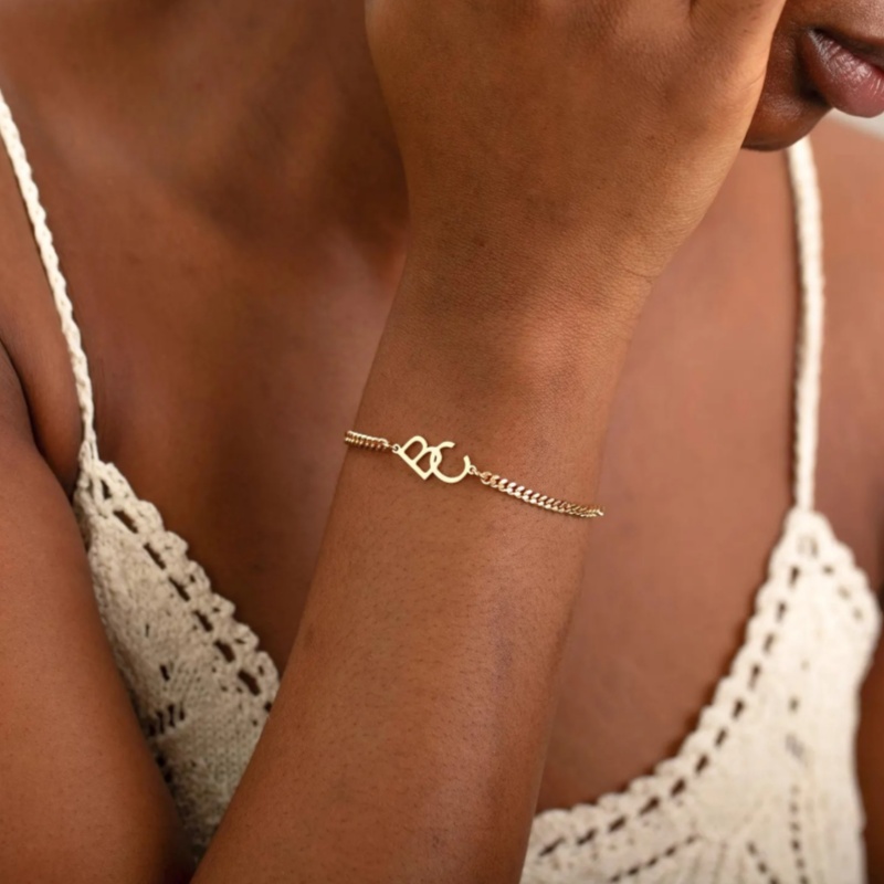 Minimalist Ring Stackable - Gelang Inisial Kustom Minimalis Nan Anggun,
