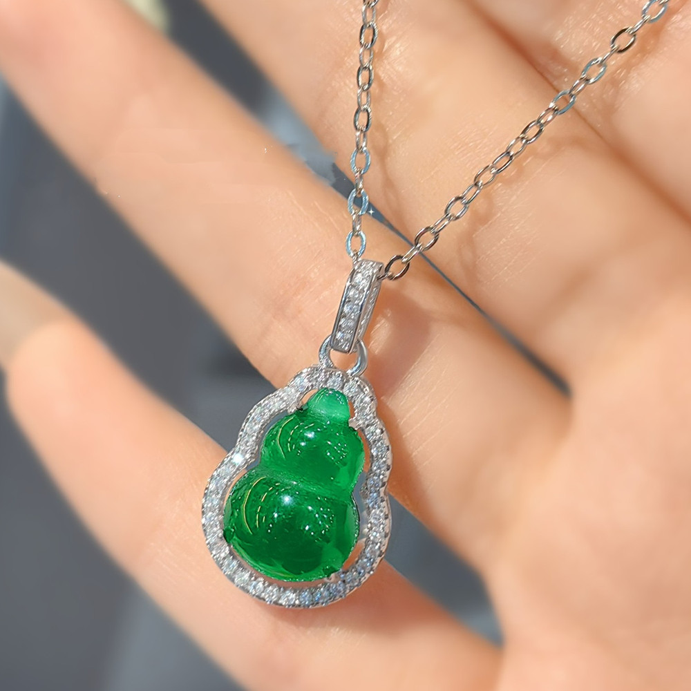 Kalung Liontin Labu Batu Perma - Crystal Choker Necklace ulasan dan harga