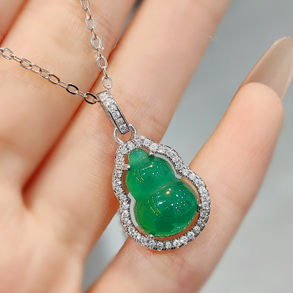 Kalung Liontin Labu Batu Perma - Crystal Choker Necklace ulasan dan harga